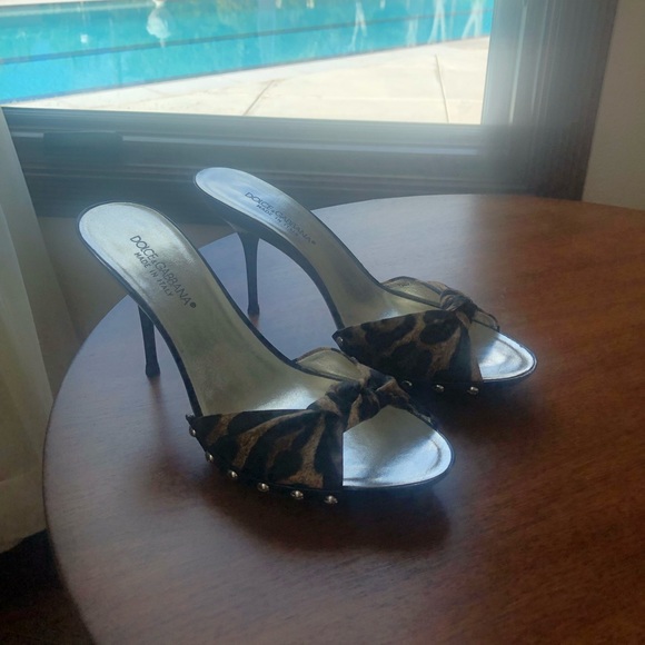 •Dolce&Gabbana Leopard Heels• - Picture 8 of 8